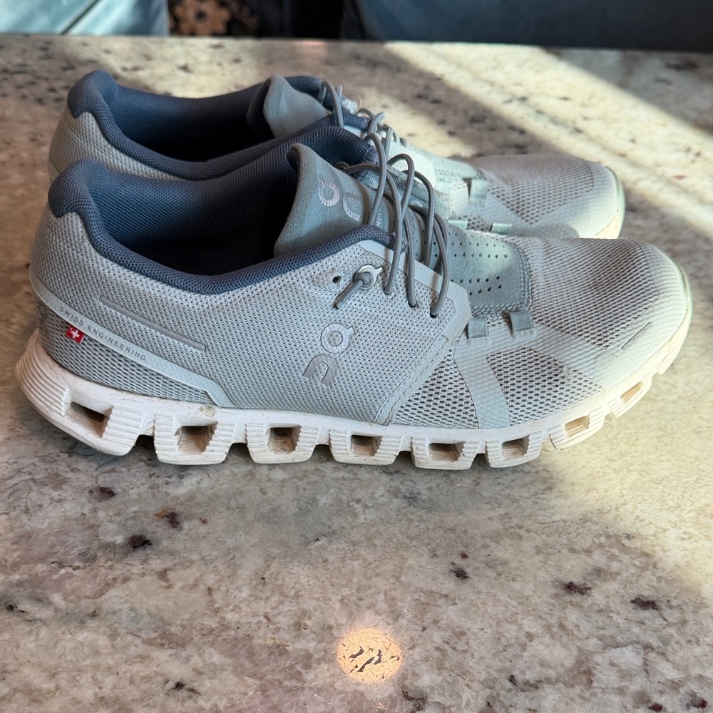 On Women's sage Performance Sneakers
